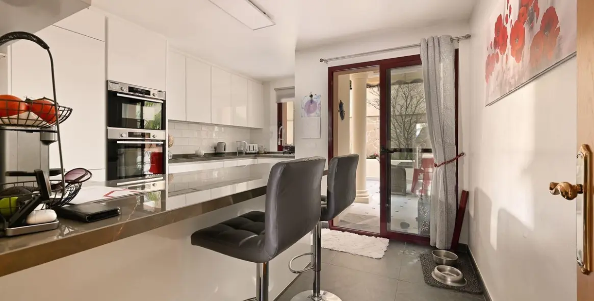 Продажа дома на две семьи в Coín 9