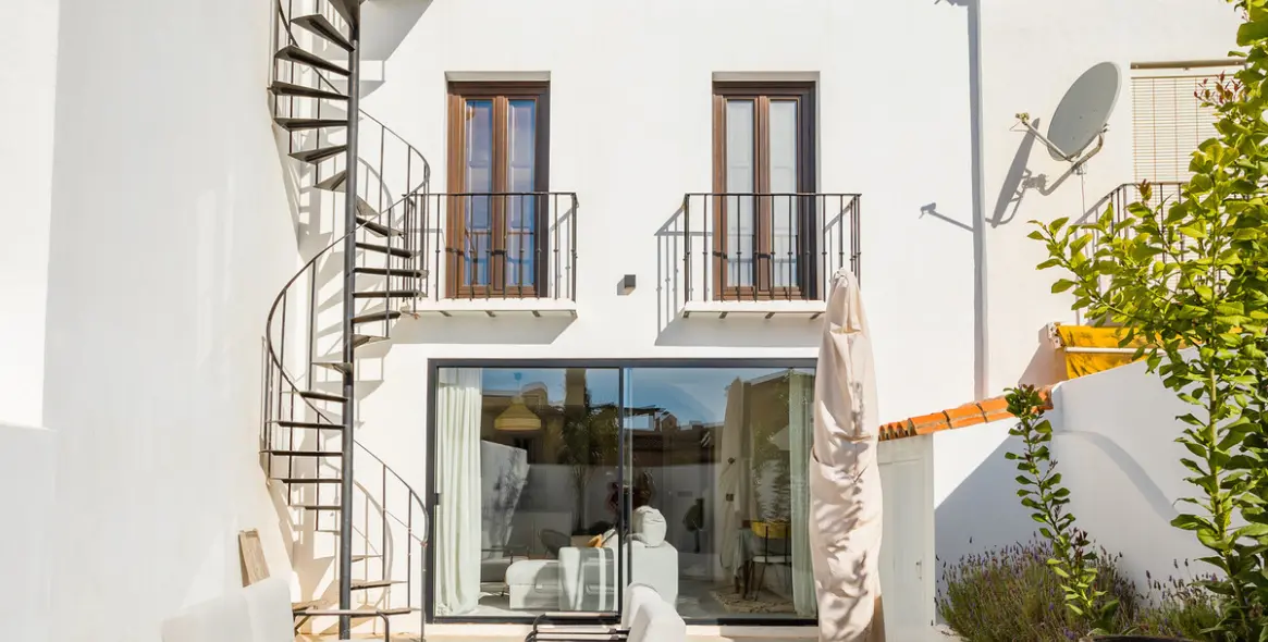 Sale of townhouse in Nueva Andalucía 1