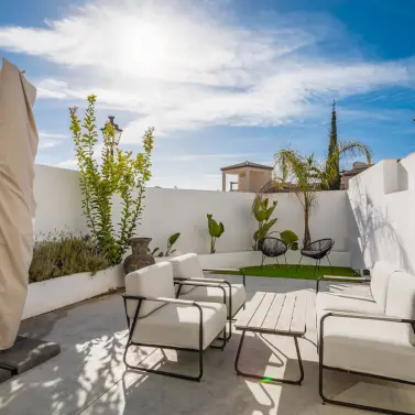 Sale of townhouse in Nueva Andalucía