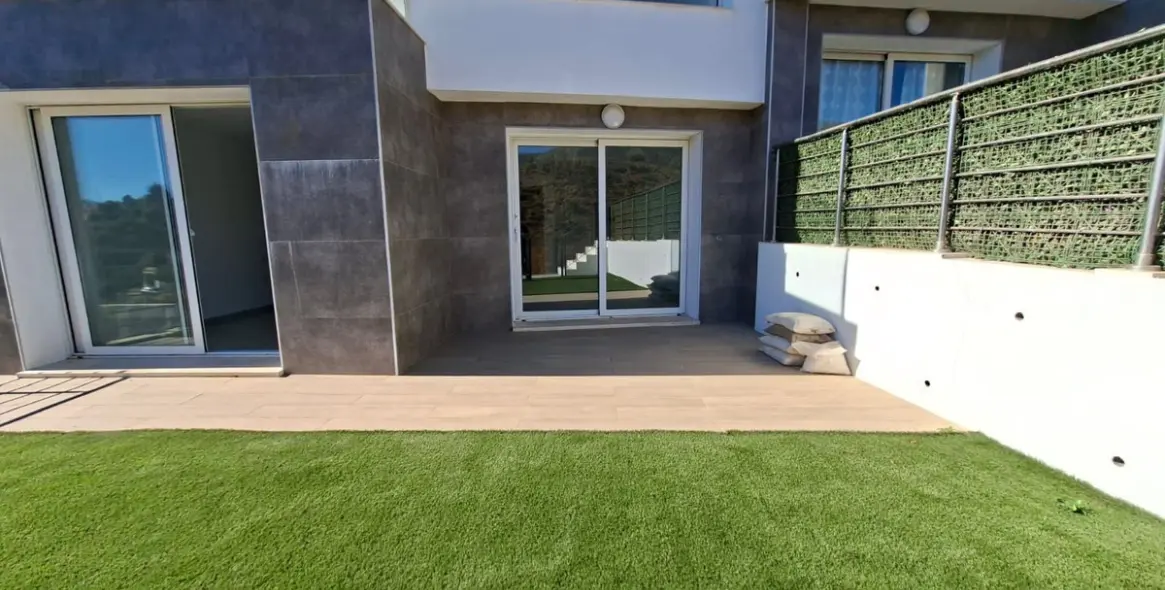 Продажа таунхауса в Fuengirola 2