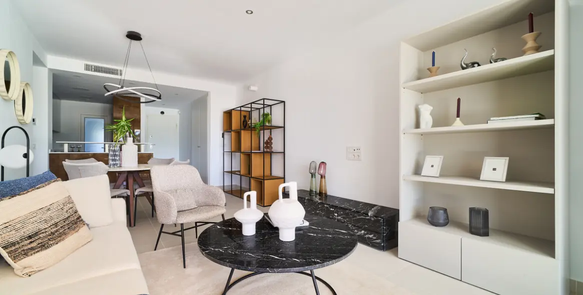Sale of ground floor apartment in Bel Air 4