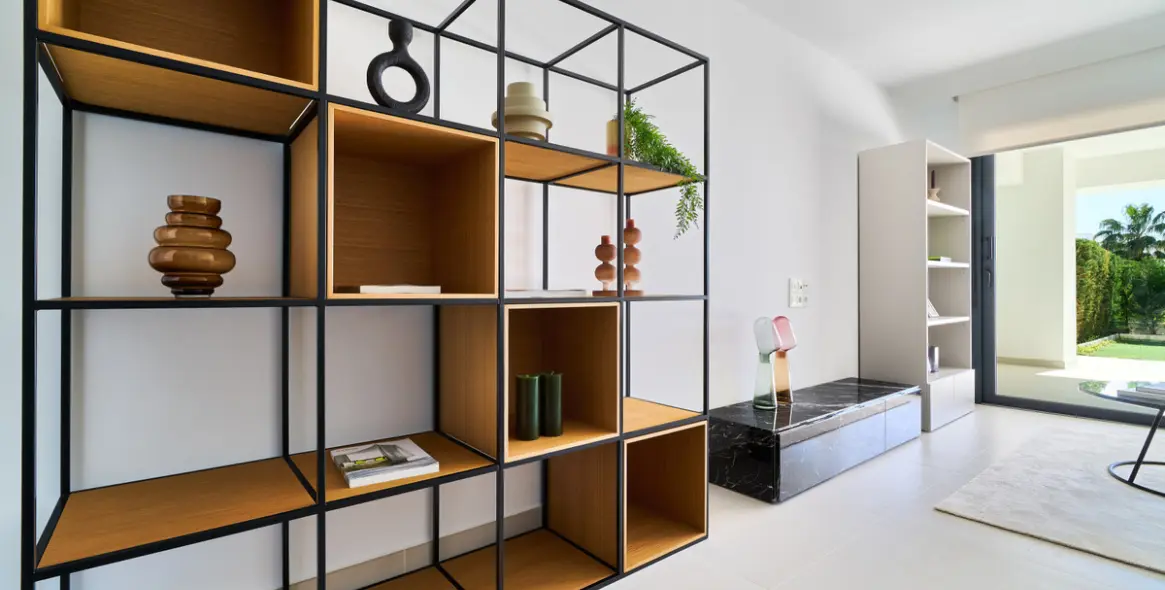 Sale of ground floor apartment in Bel Air 9