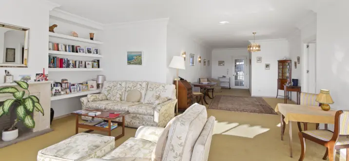 Sale of middle floor apartment in Guadalmina Alta 4