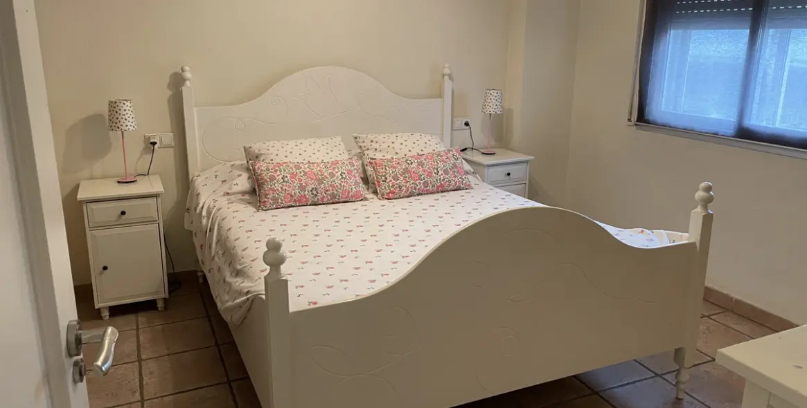 Sale of middle floor apartment in Fuengirola 8