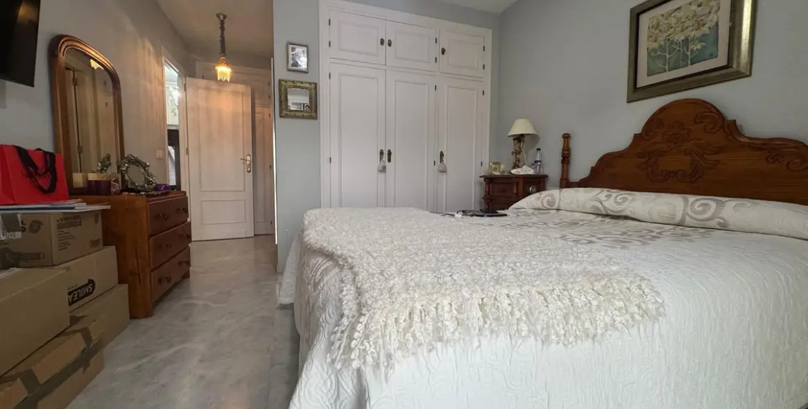 Sale of townhouse in Atalaya 9