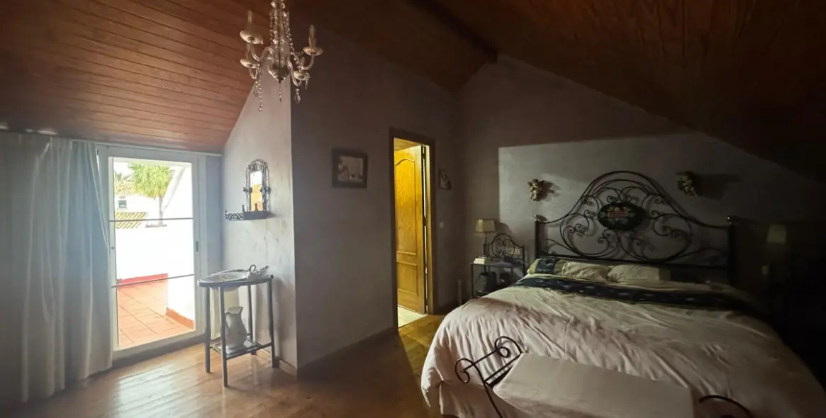 Sale of townhouse in Atalaya 16