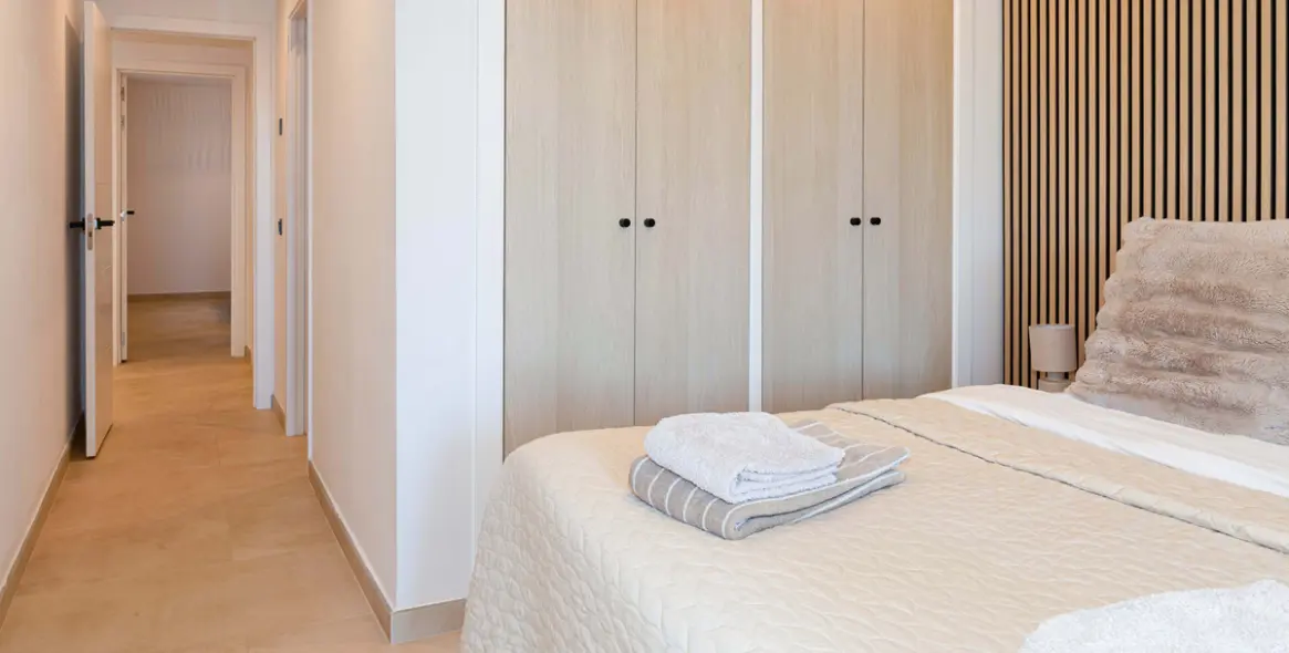 Sale of middle floor apartment in Nueva Andalucía 11