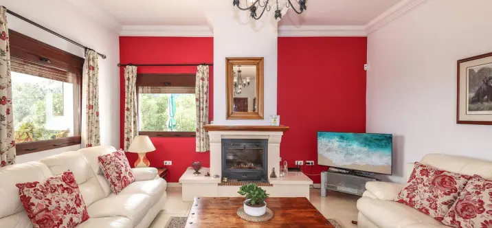 Продажа  отдельно стоящей виллы в Casarabonela 3