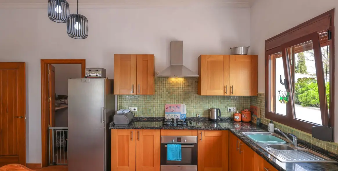 Sale of detached villa in Casarabonela 16