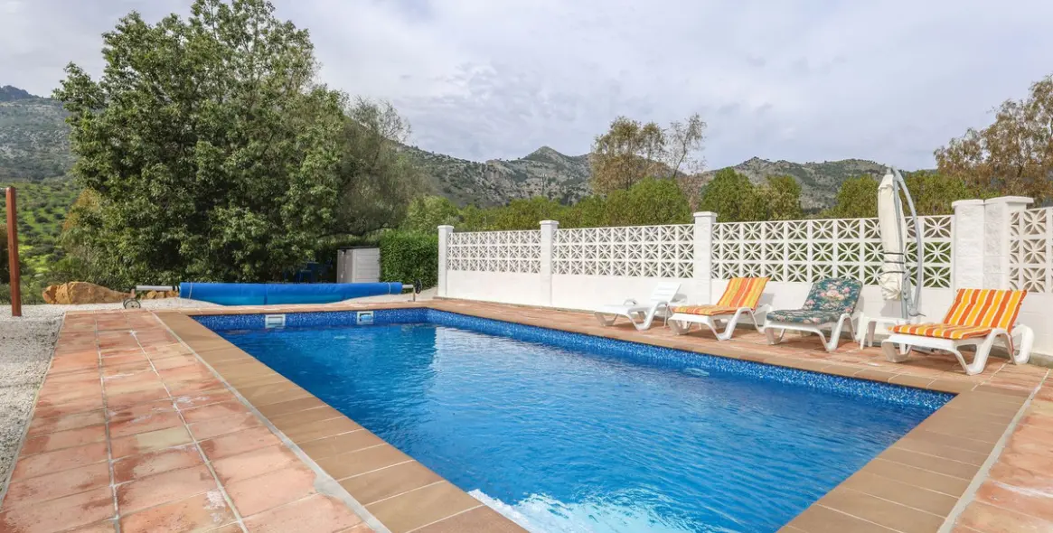 Sale of detached villa in Casarabonela 39