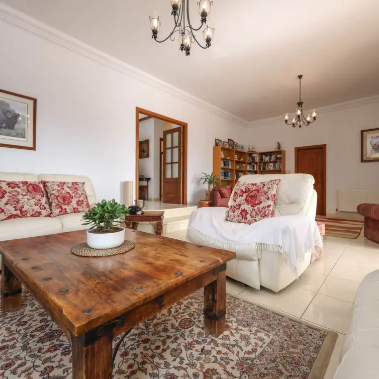 Venta de villa independiente en Casarabonela