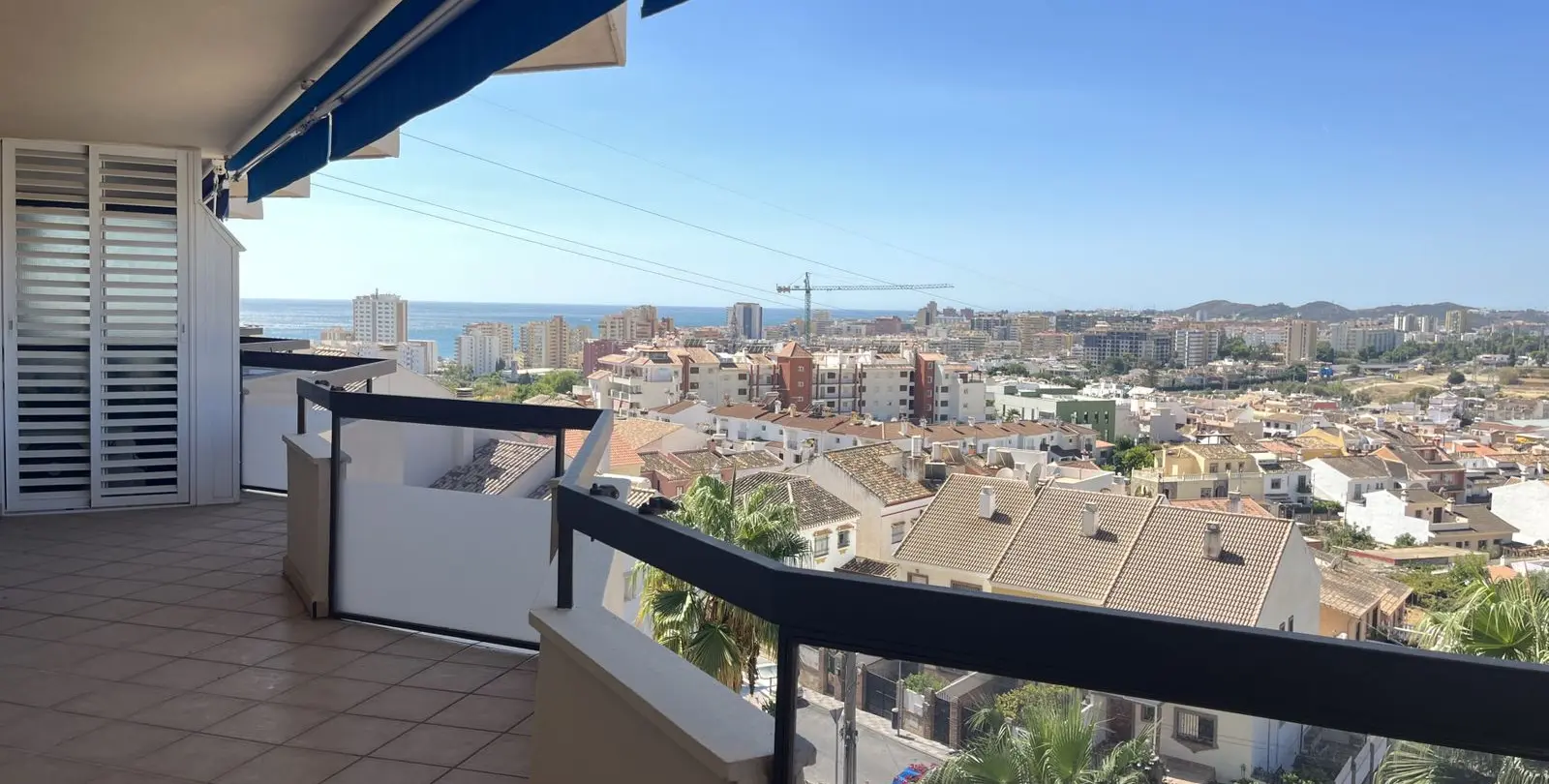 Sale of middle floor apartment in Los Pacos 2