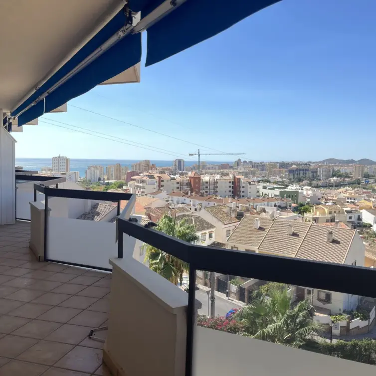 Sale of middle floor apartment in Los Pacos