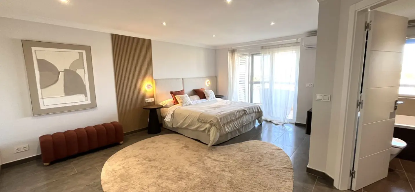Sale of middle floor apartment in Los Pacos 2
