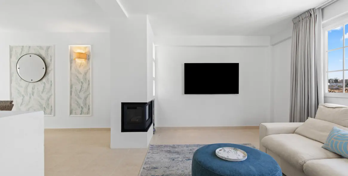 Продажа таунхауса в Guadalmina Alta 7