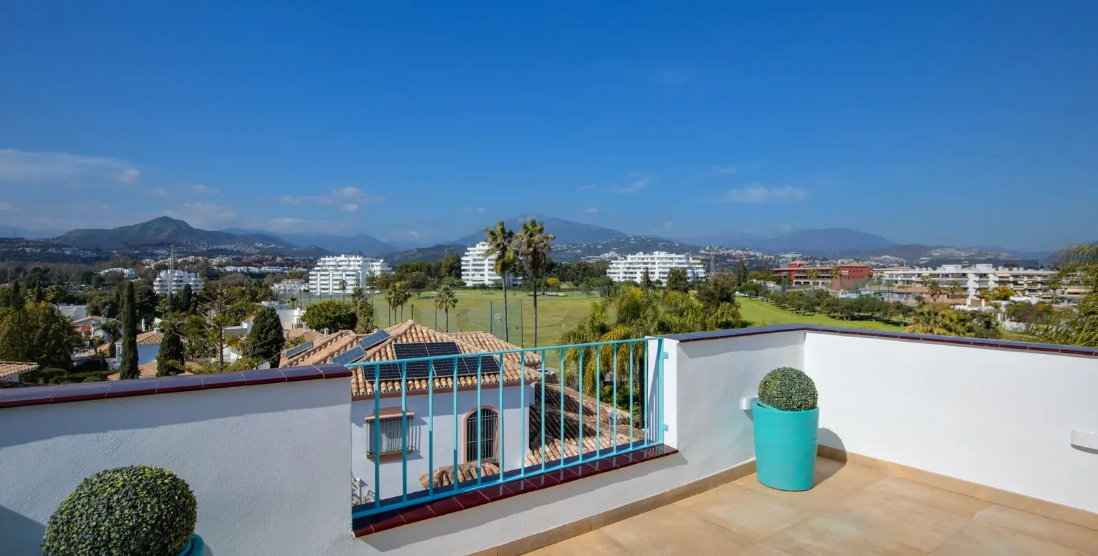 Venta de adosado en Guadalmina Alta 3