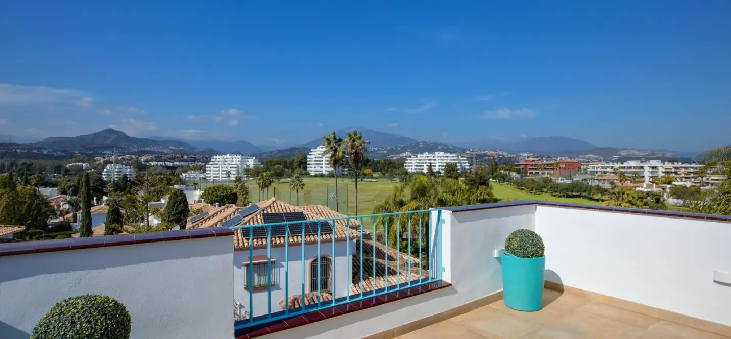 Venta de adosado en Guadalmina Alta 2
