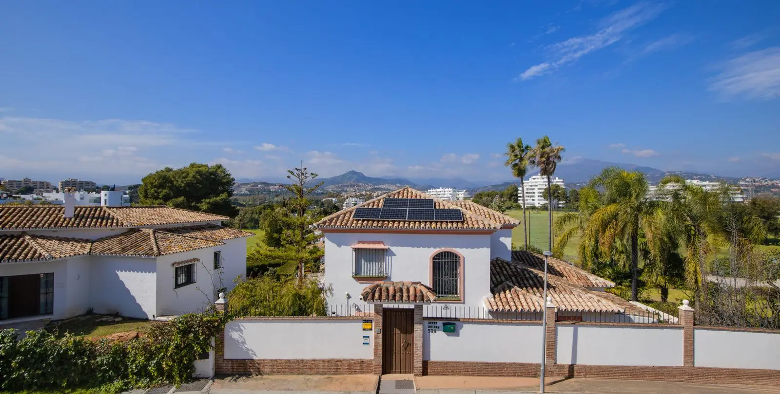 Venta de adosado en Guadalmina Alta 37