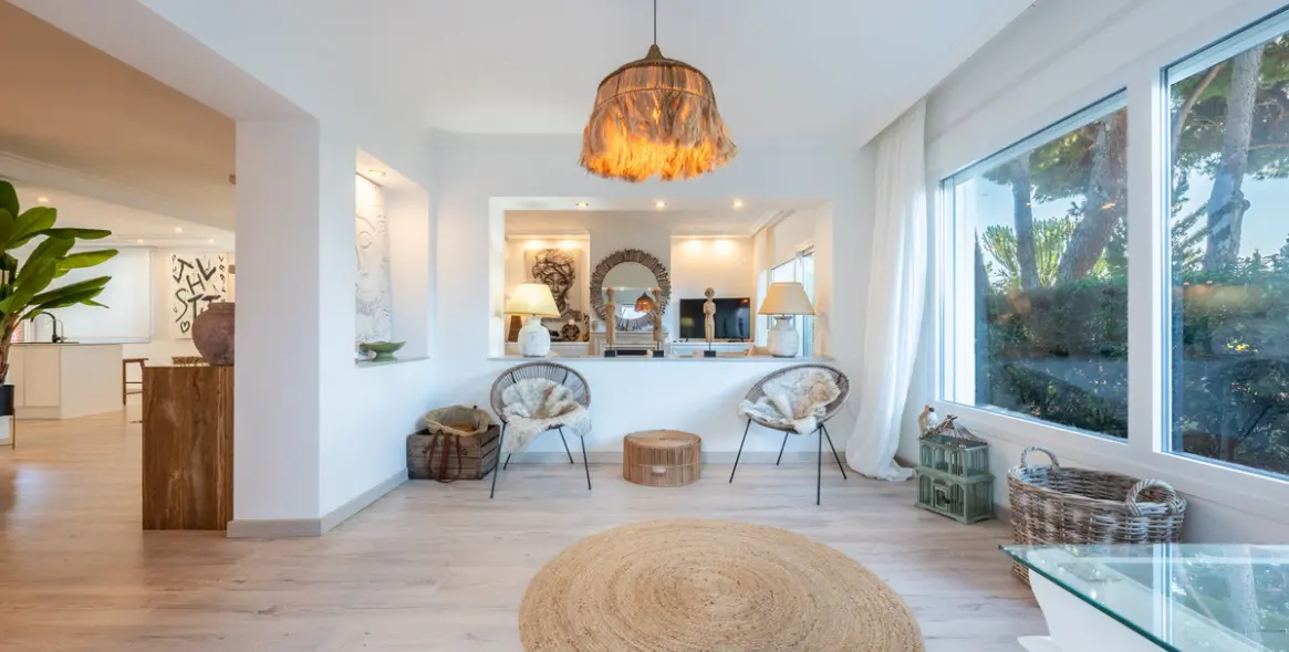 Sale of semi-detached house in Hacienda Las Chapas 1