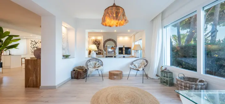 Sale of semi-detached house in Hacienda Las Chapas 0