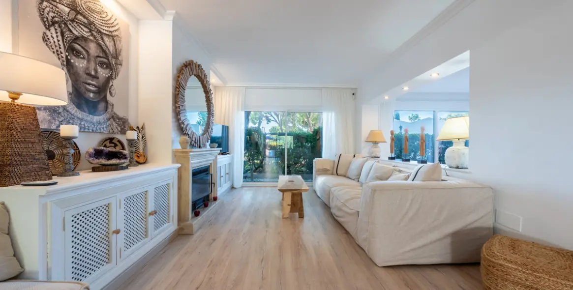 Sale of semi-detached house in Hacienda Las Chapas 7