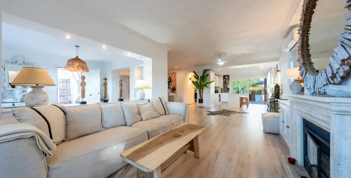 Sale of semi-detached house in Hacienda Las Chapas 9