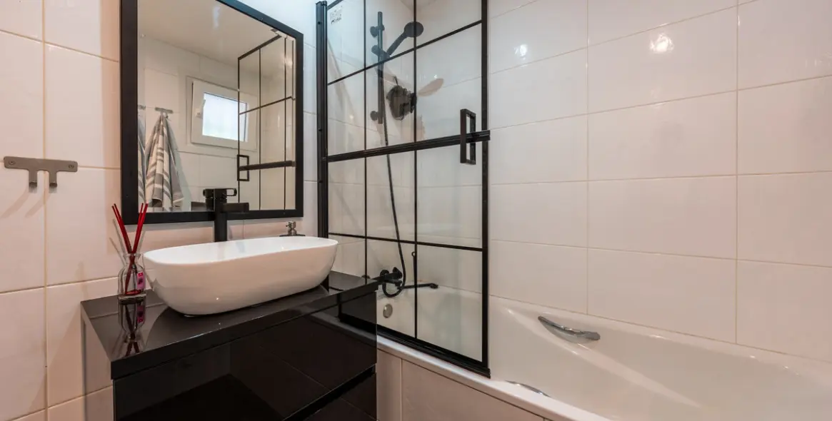 Sale of semi-detached house in Hacienda Las Chapas 15