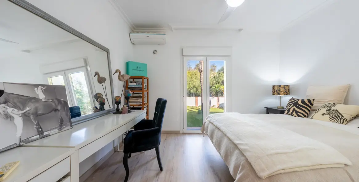 Sale of semi-detached house in Hacienda Las Chapas 16