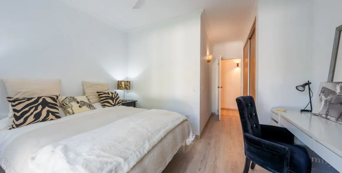 Sale of semi-detached house in Hacienda Las Chapas 18