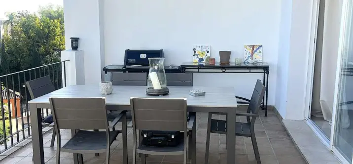 Sale of penthouse in Benahavís 2