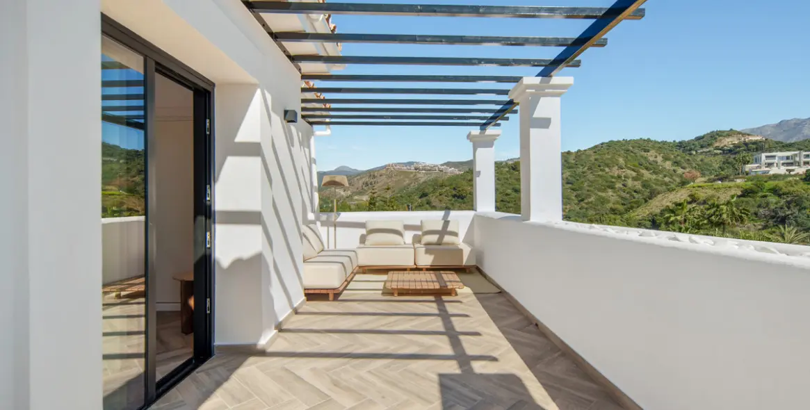 Venta de ático en La Quinta 11