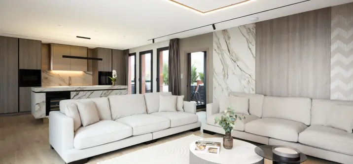 Venta de apartamento en planta media en Mijas 2