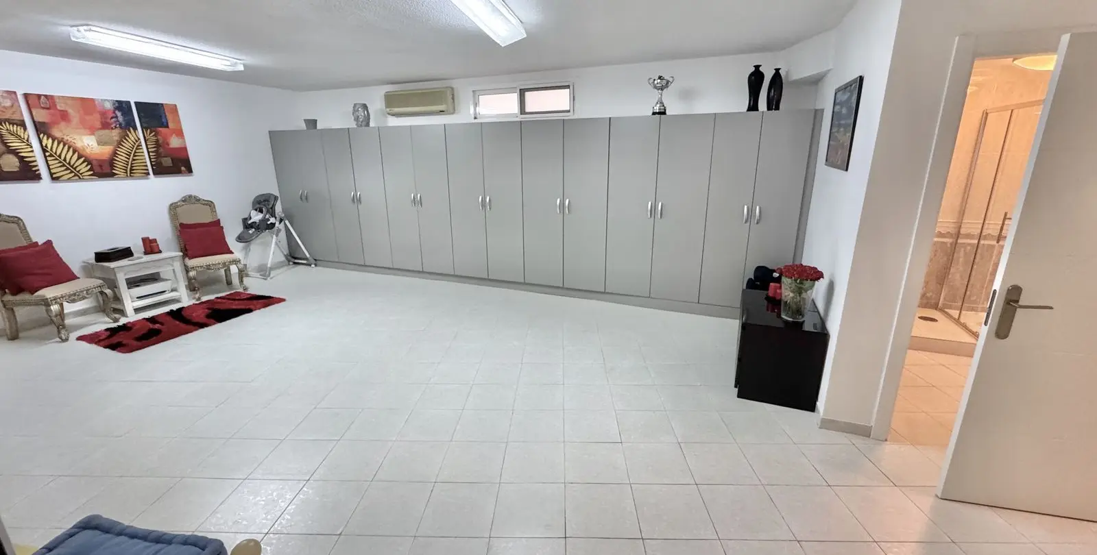 Sale of detached villa in Calahonda 26