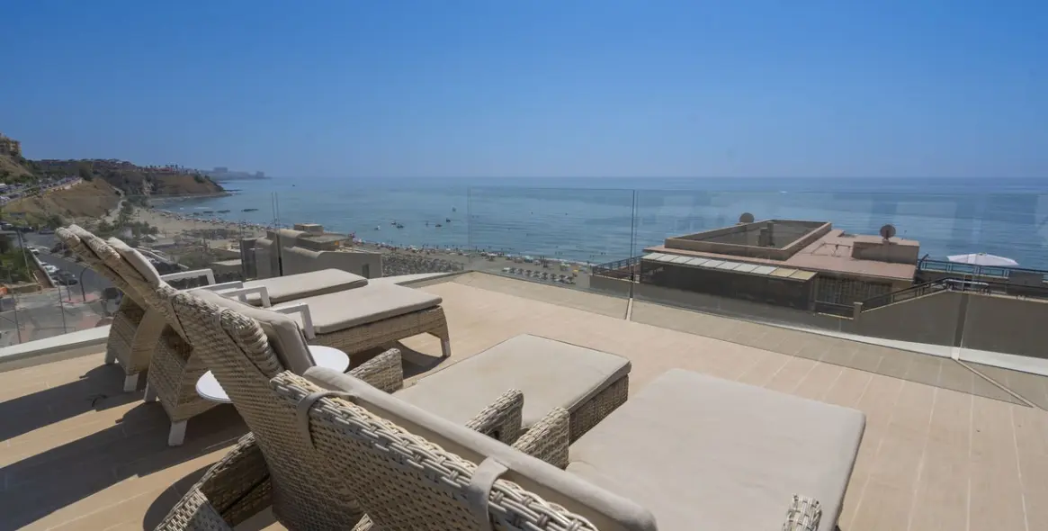 Venta de ático en Fuengirola 1