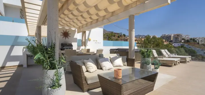 Venta de ático en Fuengirola 1