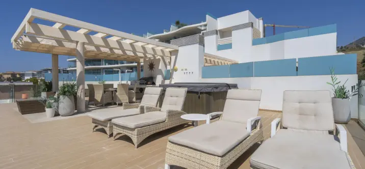 Venta de ático en Fuengirola 2