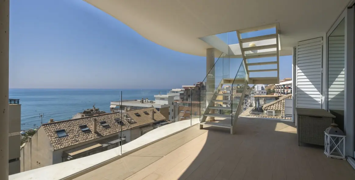 Sale of penthouse in Fuengirola 23