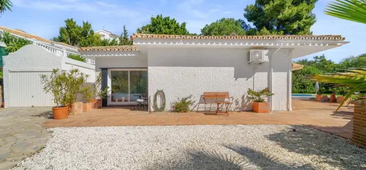 Venta de villa independiente en Calahonda 3