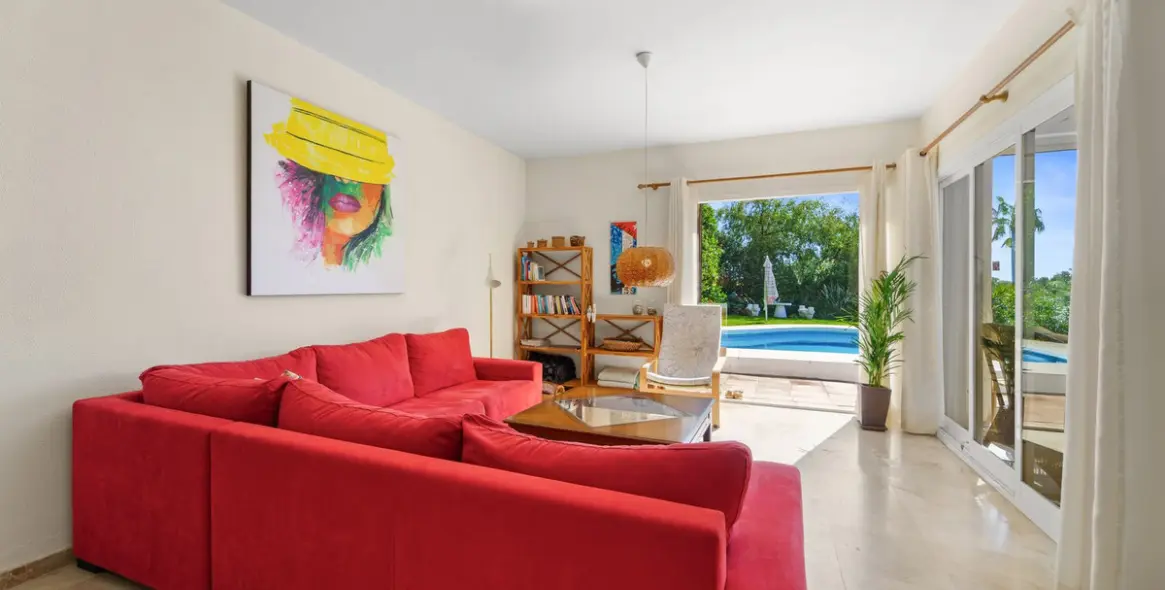 Venta de villa independiente en Calahonda 10