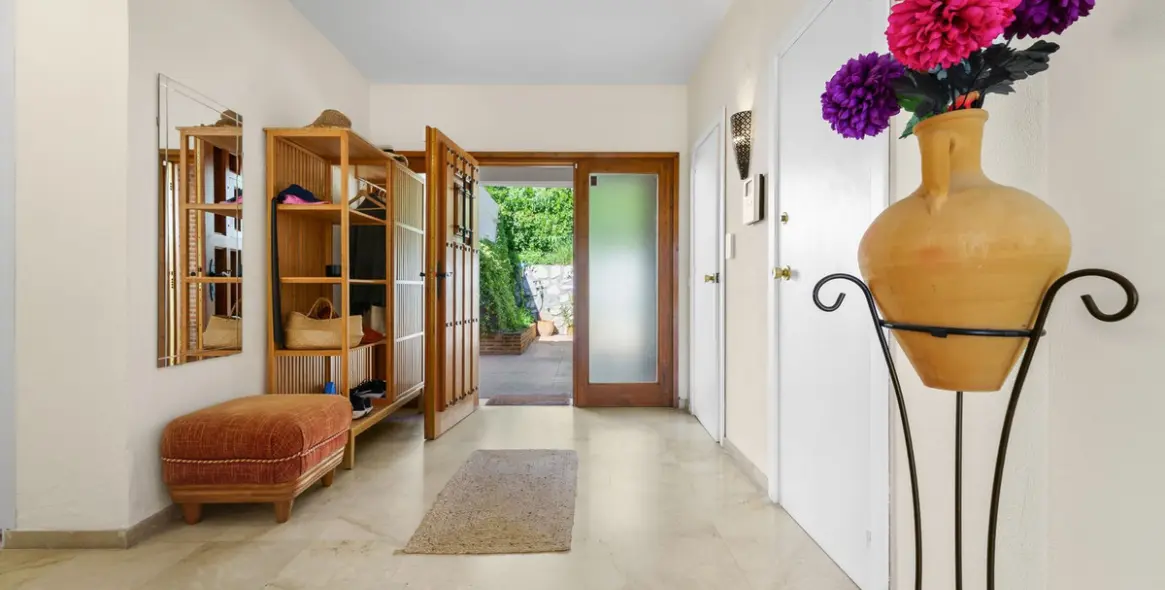 Venta de villa independiente en Calahonda 12