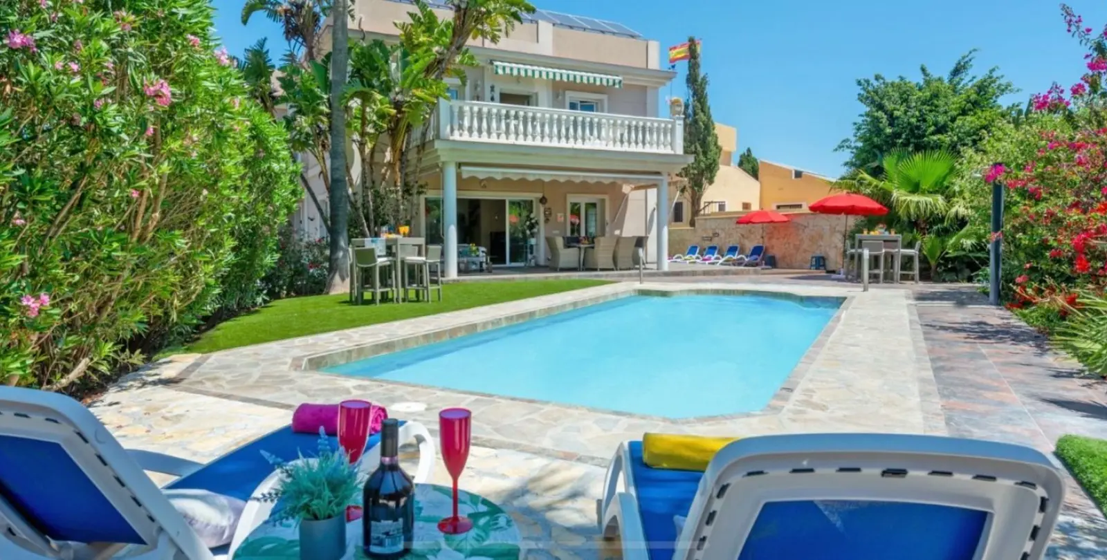 Продажа  отдельно стоящей виллы в Campo Mijas 1