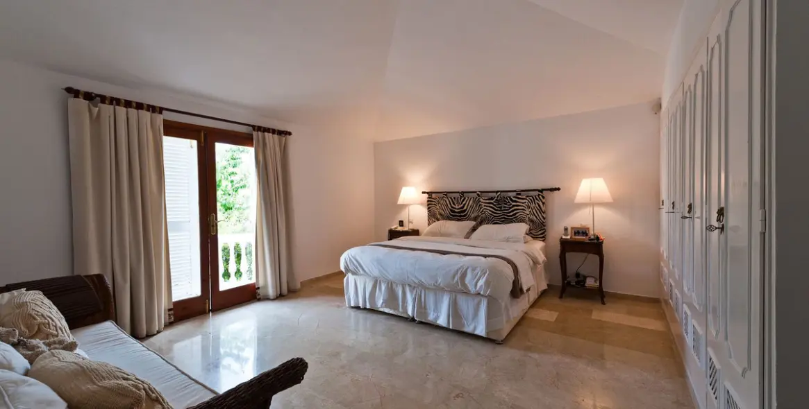 Venta de villa independiente en Benahavís 9