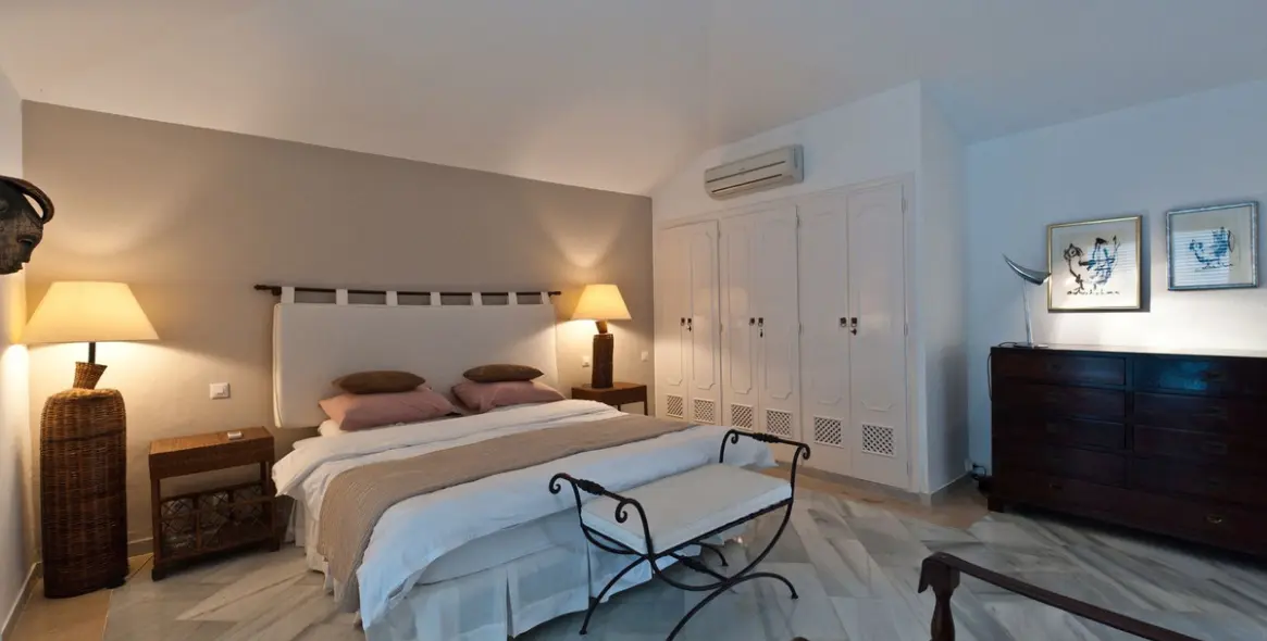 Venta de villa independiente en Benahavís 11