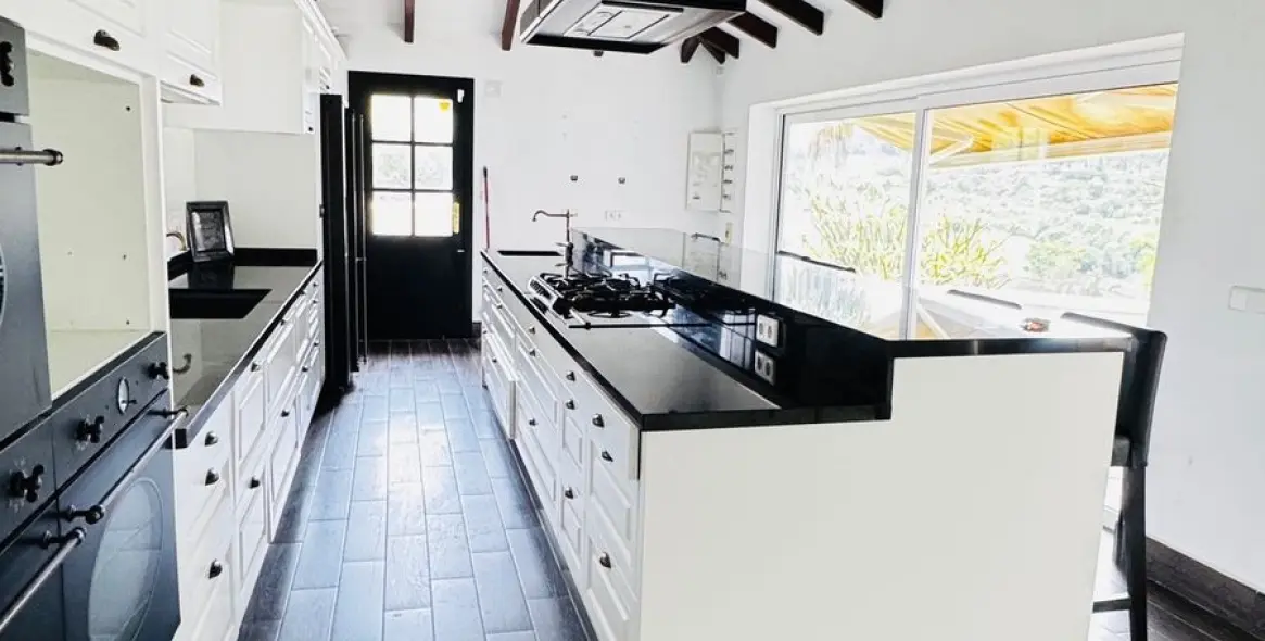 Venta de villa independiente en Benahavís 15