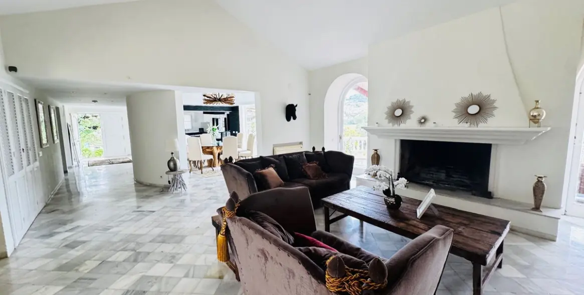 Venta de villa independiente en Benahavís 18