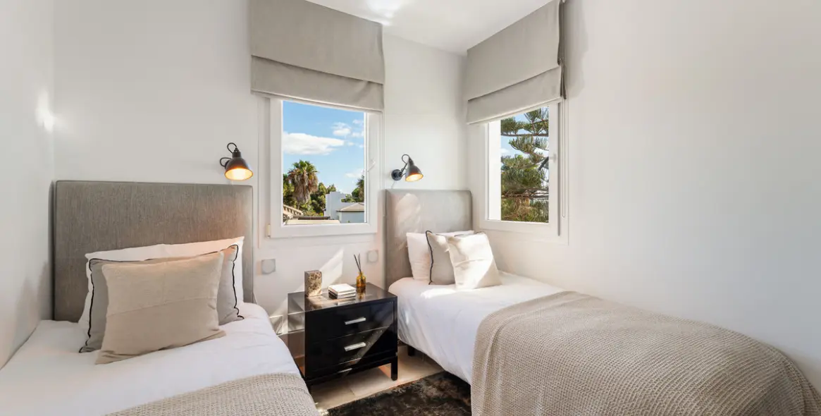 Venta de ático en San Pedro de Alcántara 13