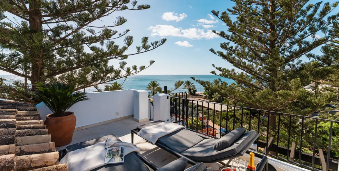 Venta de ático en San Pedro de Alcántara 18