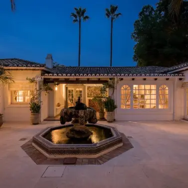 Venta de villa independiente en Los Flamingos