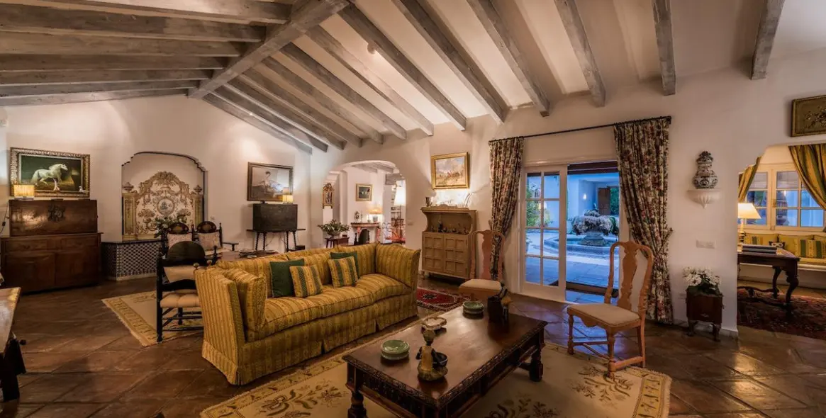 Venta de villa independiente en Los Flamingos 6