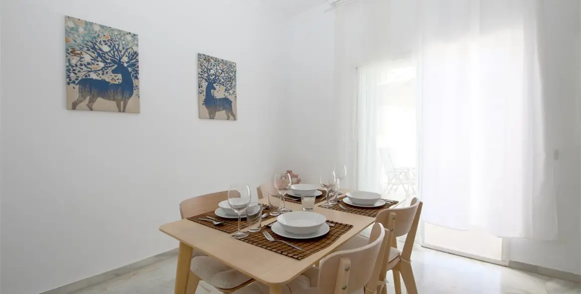 Short-term rent of townhouse in Estepona 9